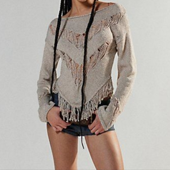 Silence + Noise Urban Outfitters Taylor Fringe Sweater, Light Beige, Size XS - Picture 3 of 6